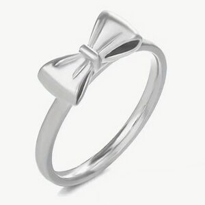 Silver plated Titanium Steel Bowknot Ring Simple and Elegant size 8 or 9 NWT